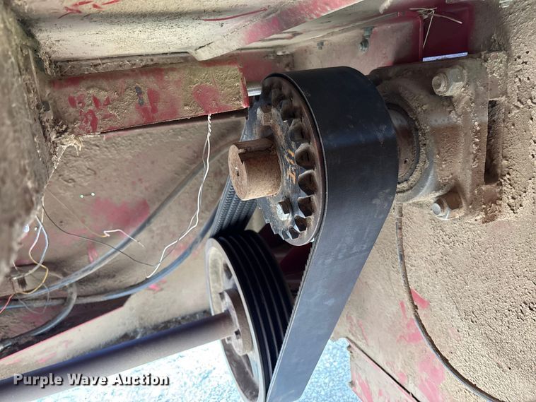 image for item FB3360 Farmhand XG30 tub grinder