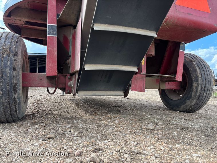 image for item FB3360 Farmhand XG30 tub grinder