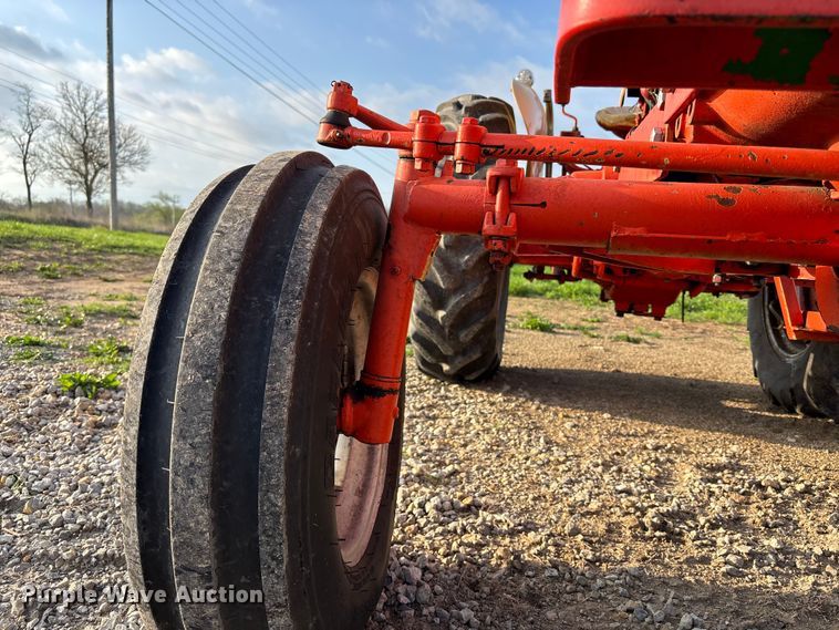 image for item FB3657 1961 Case 430 tractor