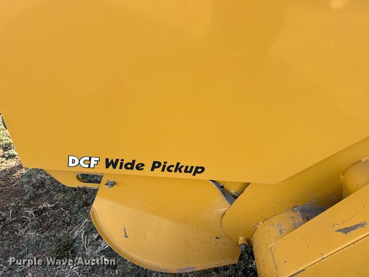 image for item FB7126 2010 Vermeer 605 super M round baler