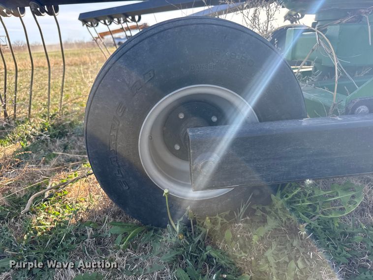 image for item FB7129 Victor 1150 hay tedder