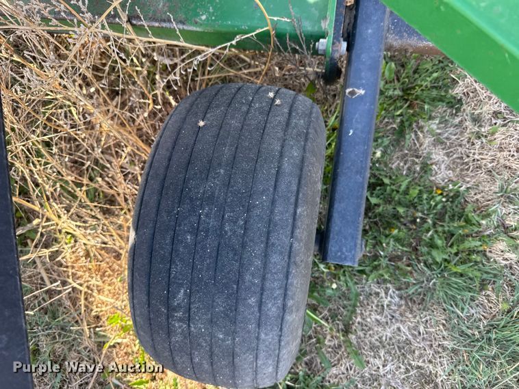 image for item FB7129 Victor 1150 hay tedder