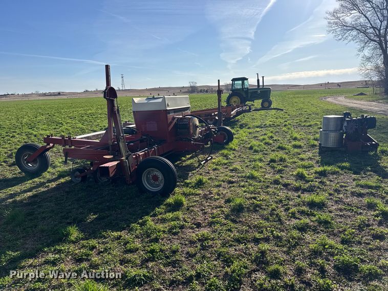 image for item FB7140 J.I. Case Cyclo Air 800 air seeder