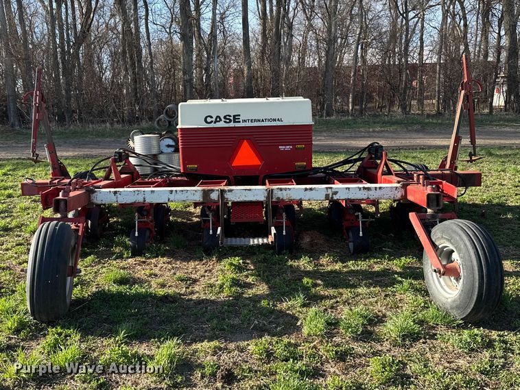 image for item FB7140 J.I. Case Cyclo Air 800 air seeder