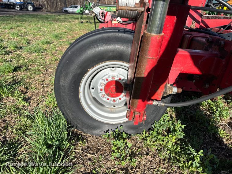 image for item FB7140 J.I. Case Cyclo Air 800 air seeder