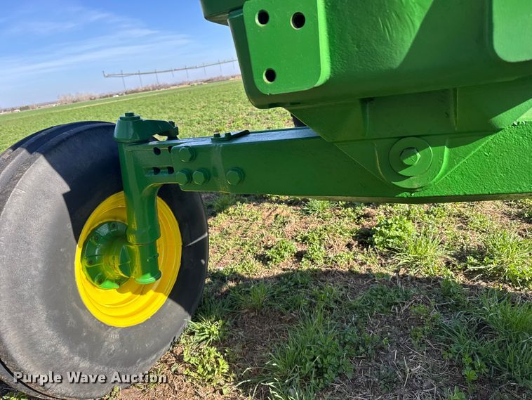 image for item FB7142 1973 John Deere 4630 tractor