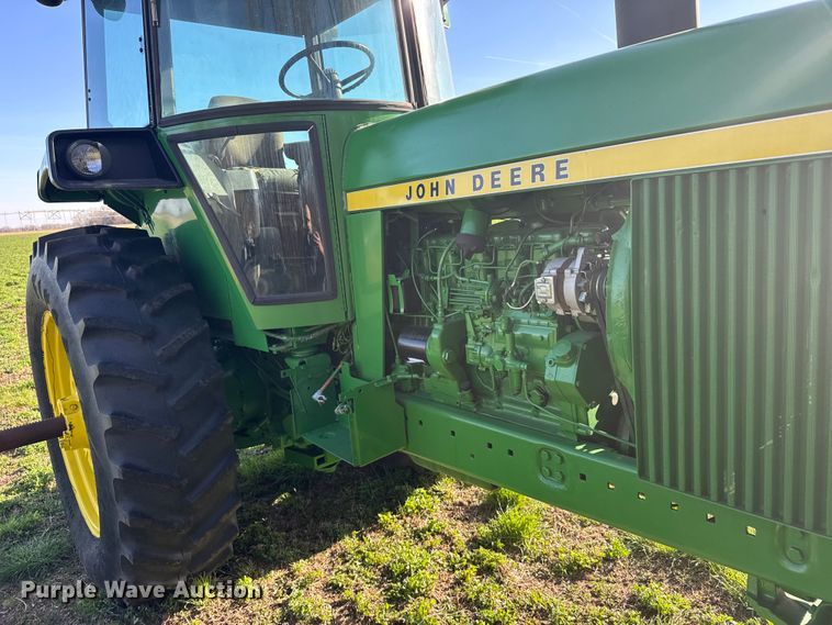 image for item FB7142 1973 John Deere 4630 tractor