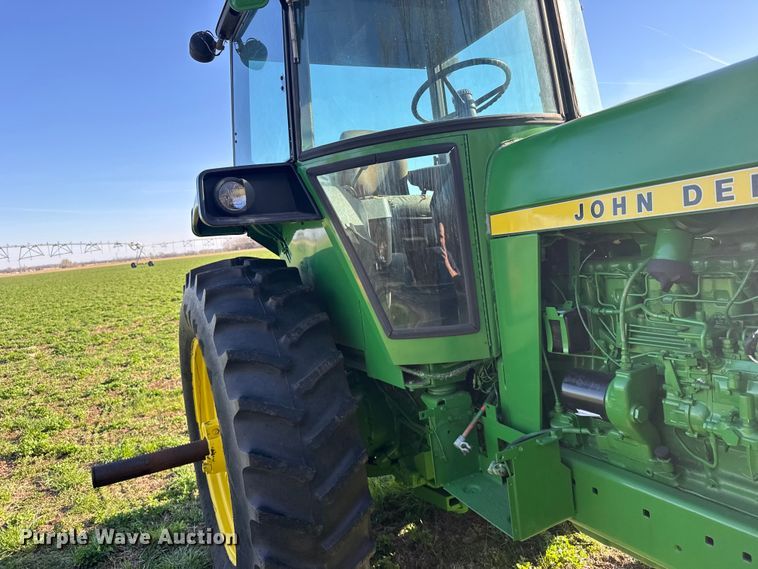 image for item FB7142 1973 John Deere 4630 tractor