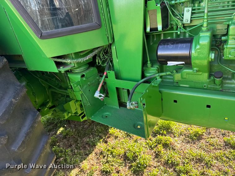 image for item FB7142 1973 John Deere 4630 tractor