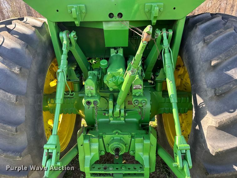 image for item FB7142 1973 John Deere 4630 tractor