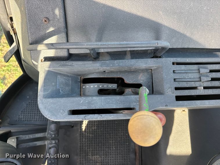 image for item FB7142 1973 John Deere 4630 tractor