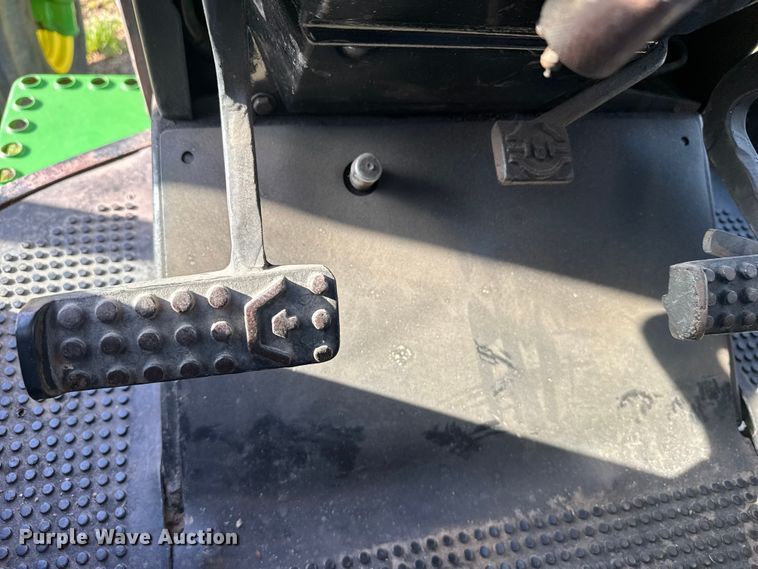 image for item FB7142 1973 John Deere 4630 tractor