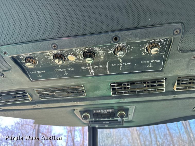 image for item FB7142 1973 John Deere 4630 tractor