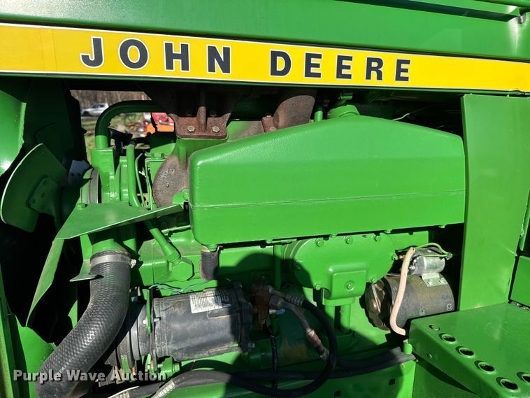 image for item FB7142 1973 John Deere 4630 tractor