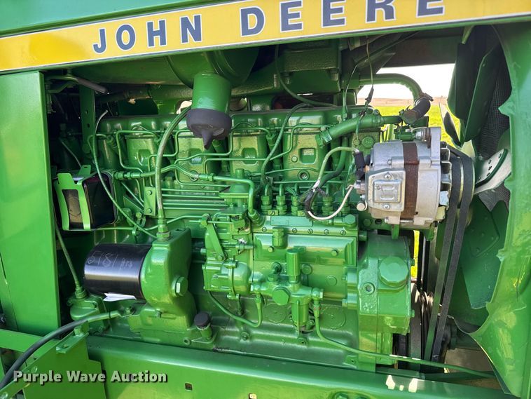 image for item FB7142 1973 John Deere 4630 tractor