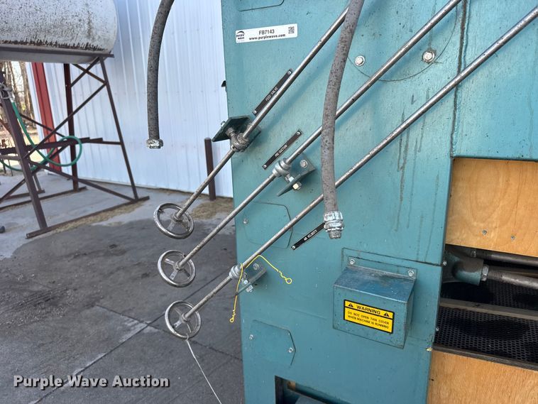 image for item FB7143 2007 Carter Day F510 RH grain cleaner