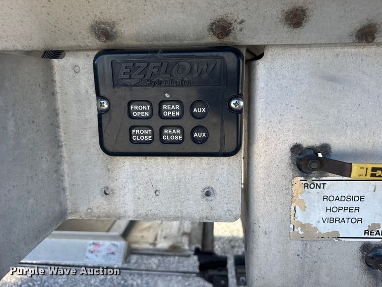 image for item FB7196 2018 Timpte, Inc Timpte grain trailer