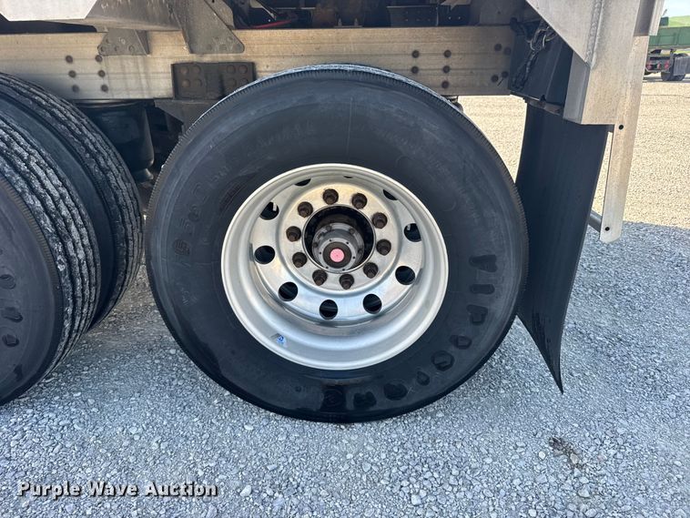 image for item FB7196 2018 Timpte, Inc Timpte grain trailer