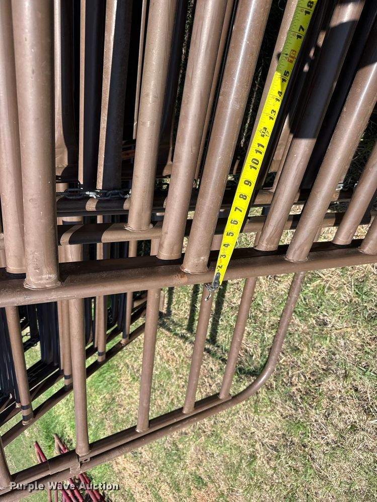 image for item FB7197 (19) livestock panels
