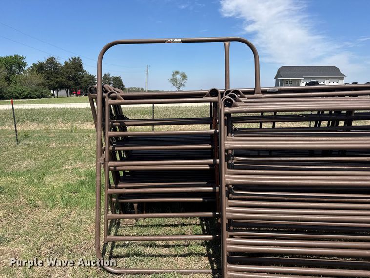 image for item FB7197 (19) livestock panels