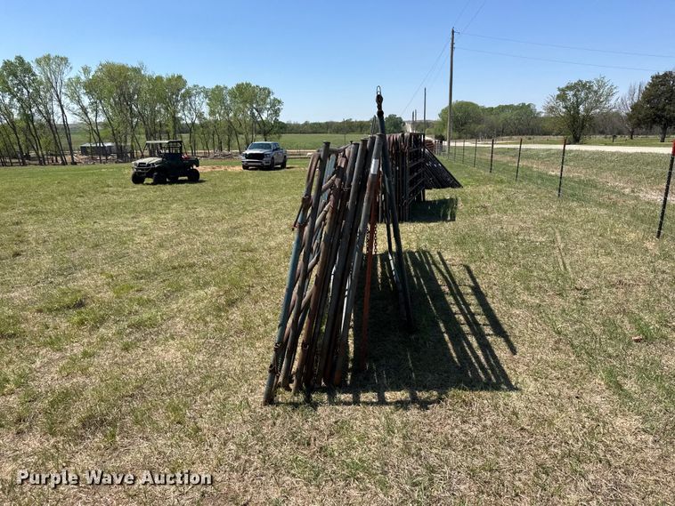 image for item FB7200 (9) livestock panels