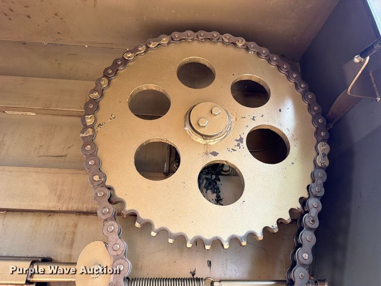 image for item FB8120 1999 Loewen 815 CU.FT. feed mixer