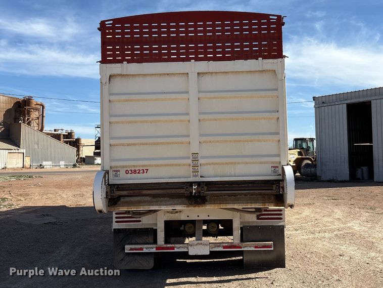 image for item FC2063 2021 Durahaul silage trailer