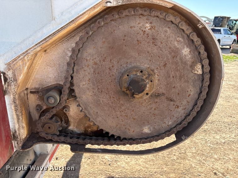 image for item FC2063 2021 Durahaul silage trailer