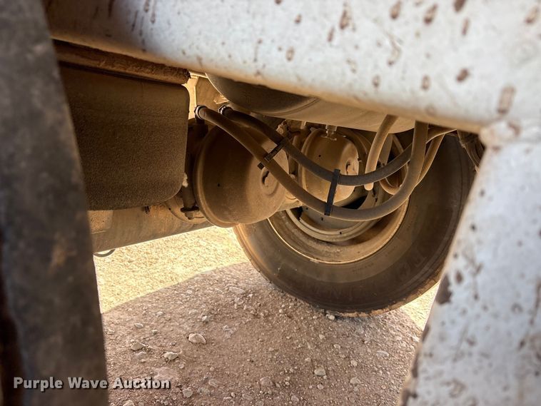 image for item FC2063 2021 Durahaul silage trailer