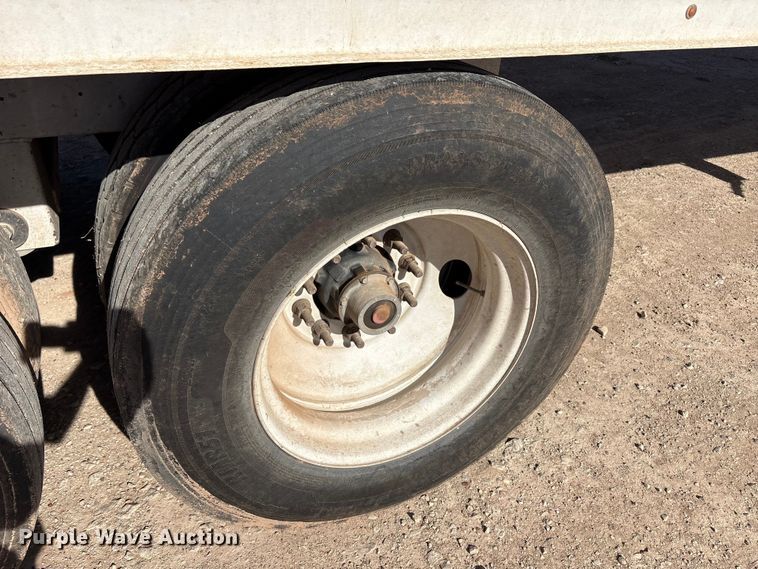 image for item FC2063 2021 Durahaul silage trailer