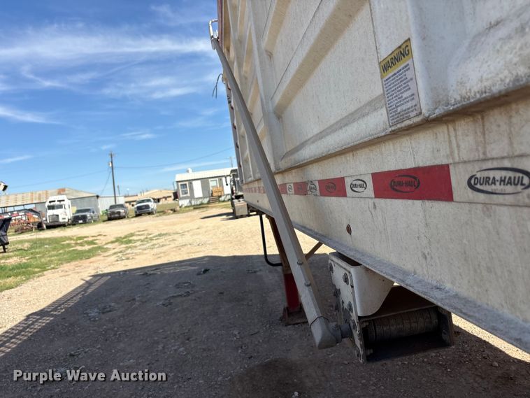 image for item FC2064 2021 Durahaul silage trailer