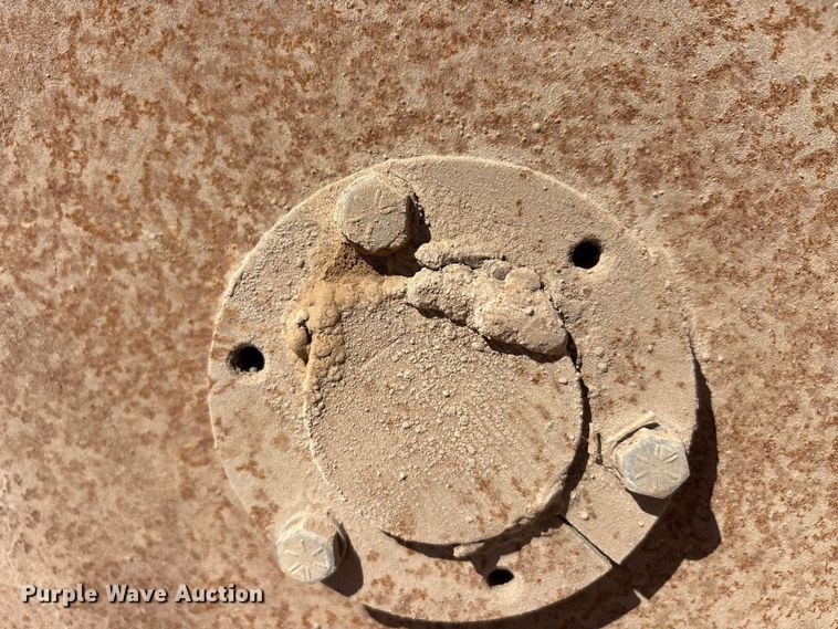 image for item FC2064 2021 Durahaul silage trailer