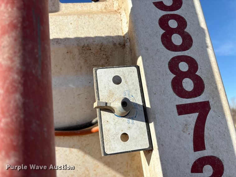 image for item FC2065 2021 Durahaul silage trailer