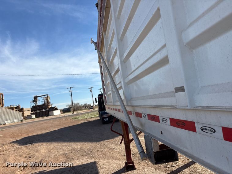 image for item FC2065 2021 Durahaul silage trailer