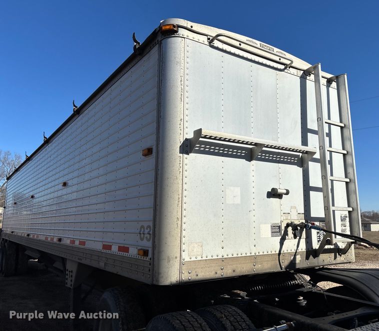 image for item FG0007 2008 Timpte Timpte grain trailer