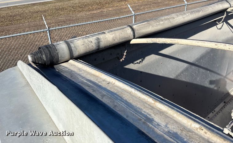 image for item FG0007 2008 Timpte Timpte grain trailer