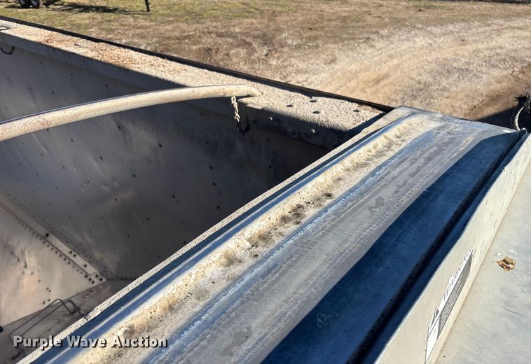 image for item FG0007 2008 Timpte Timpte grain trailer