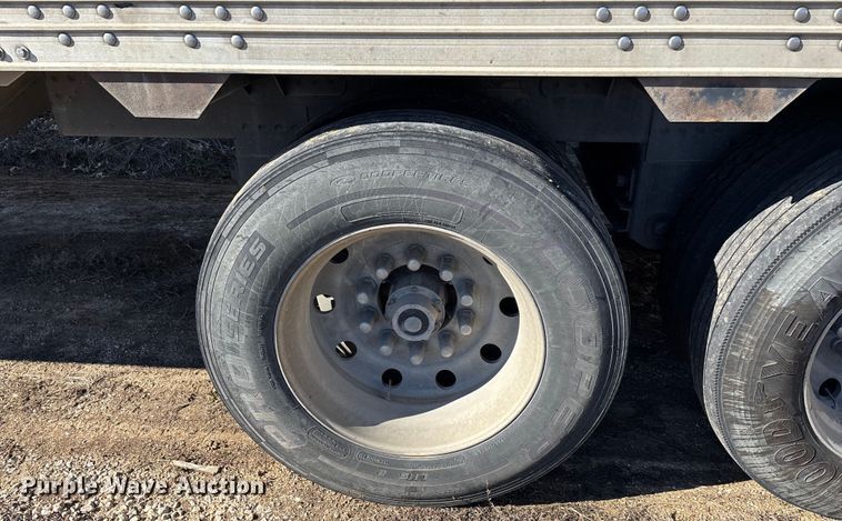 image for item FG0007 2008 Timpte Timpte grain trailer