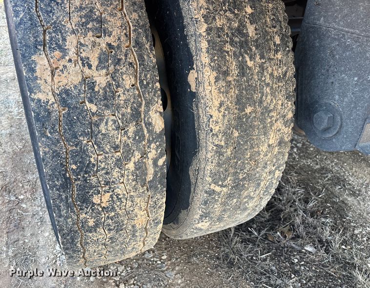 image for item FG0007 2008 Timpte Timpte grain trailer