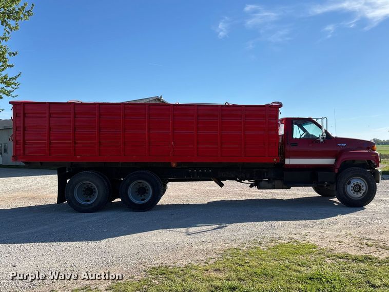 image for item FG0234 1990 GMC C7 grain truck