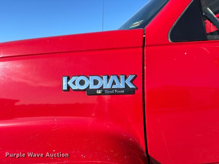 image for item FG0234 1990 GMC C7 grain truck