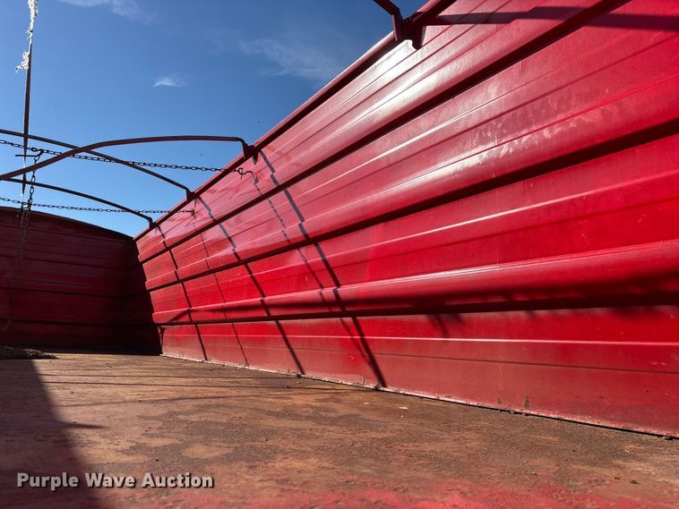 image for item FG0234 1990 GMC C7 grain truck