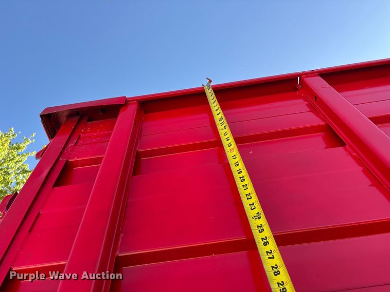 image for item FG0234 1990 GMC C7 grain truck