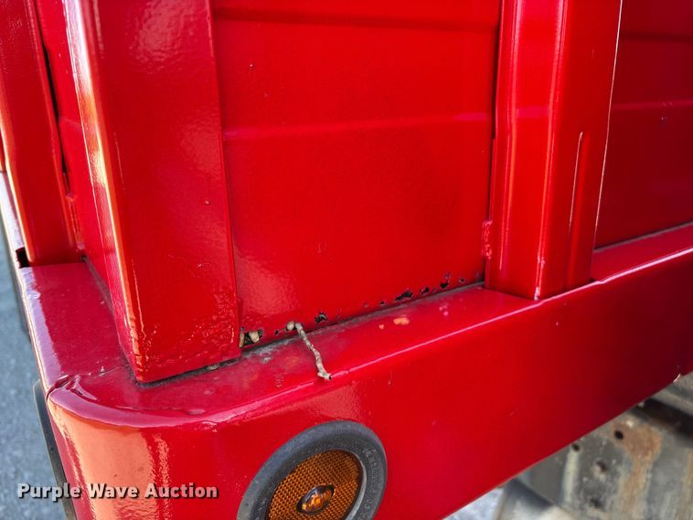 image for item FG0234 1990 GMC C7 grain truck