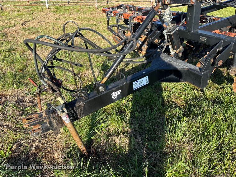 image for item FG0235 Tye 304-413 no-till drill caddy