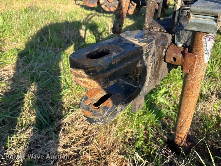 image for item FG0235 Tye 304-413 no-till drill caddy