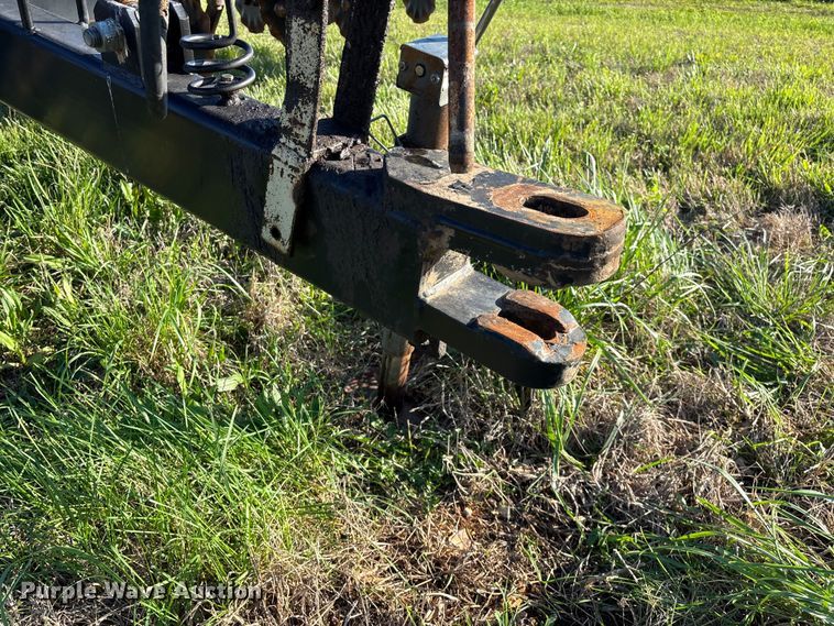 image for item FG0235 Tye 304-413 no-till drill caddy