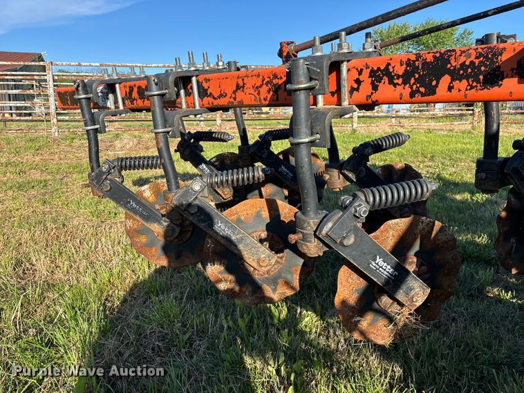 image for item FG0235 Tye 304-413 no-till drill caddy