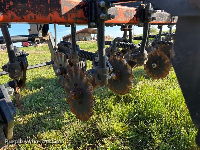 image for item FG0235 Tye 304-413 no-till drill caddy