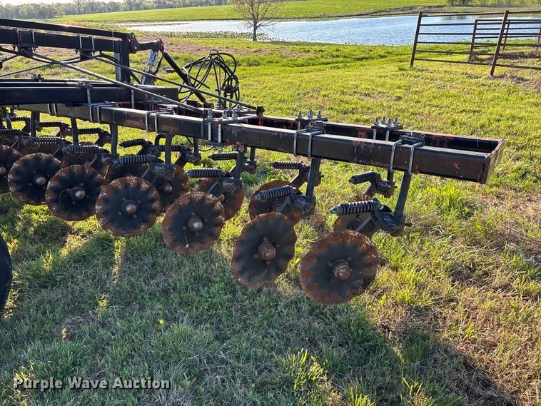 image for item FG0235 Tye 304-413 no-till drill caddy